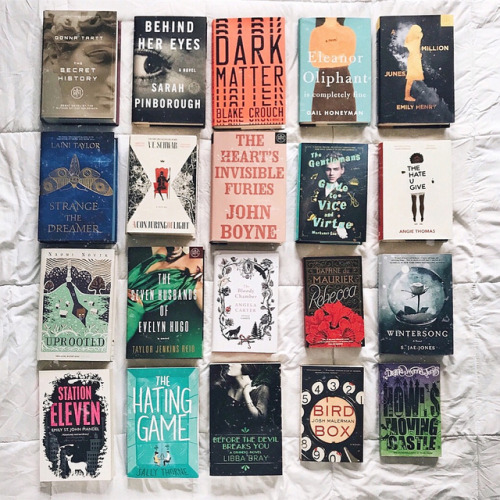 Here they are in all their glory: my favorite reads of 2017! YES I know there’s a lot of them, but i