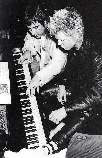 superseventies:  Keith Moon giving Billy Idol a piano lesson.