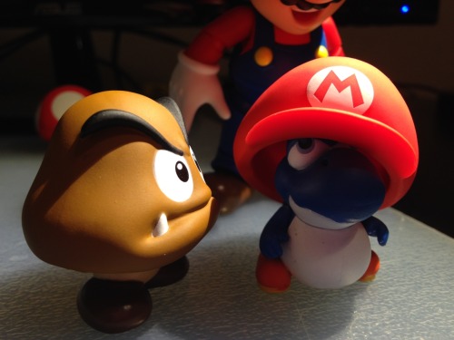 Medicom UDF Baby Yoshis!Couldn’t resist picking up these tiny guys! Also got some Tamashii Stage Act