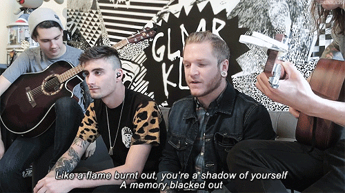 dunrath:  We Came As Romans - Fade Away (Acoustic) [x] 