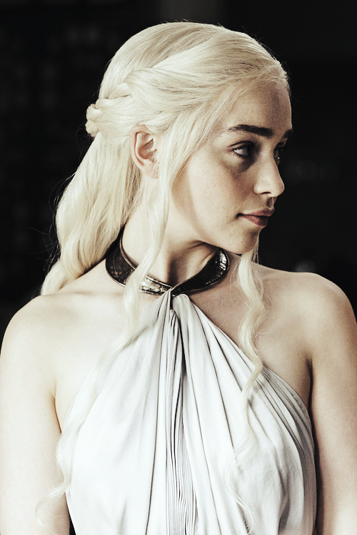 pughflorence:  Daenerys Targaryen in 4.05 First of His Name 