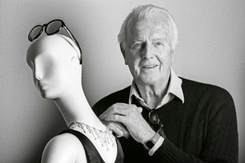  Fashion icon Hubert de Givenchy passed away today, aged 91. R.I.P. 