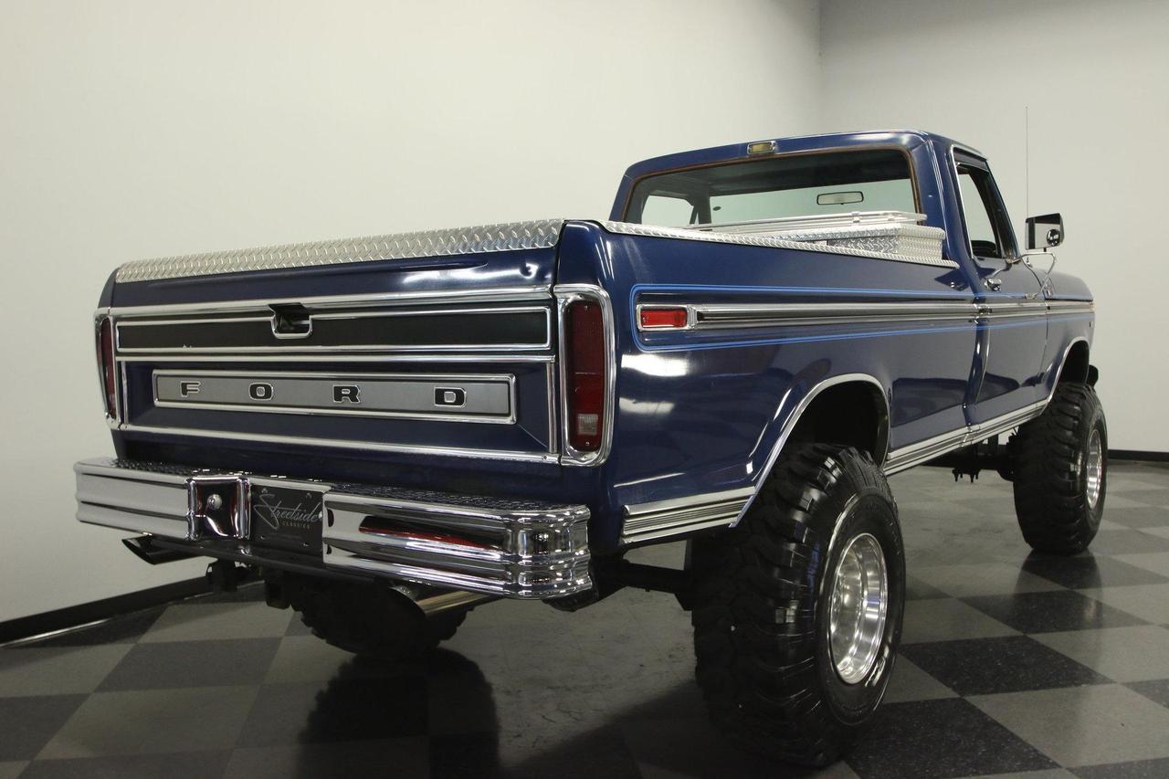 v-eight-lover:‘78 F250 Ranger XLT Custom, 429, C6  Looks like my old truck 😍