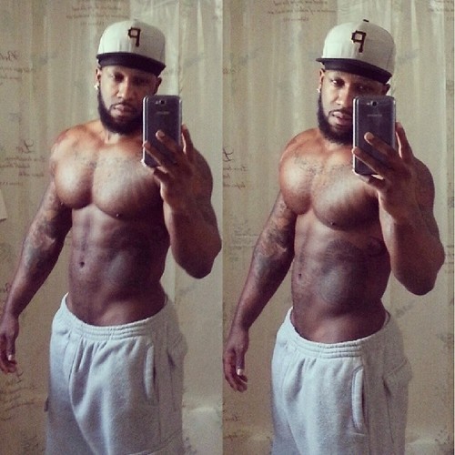 chubworldent:  infamouskalel:  Mmmm  Yummmmm!