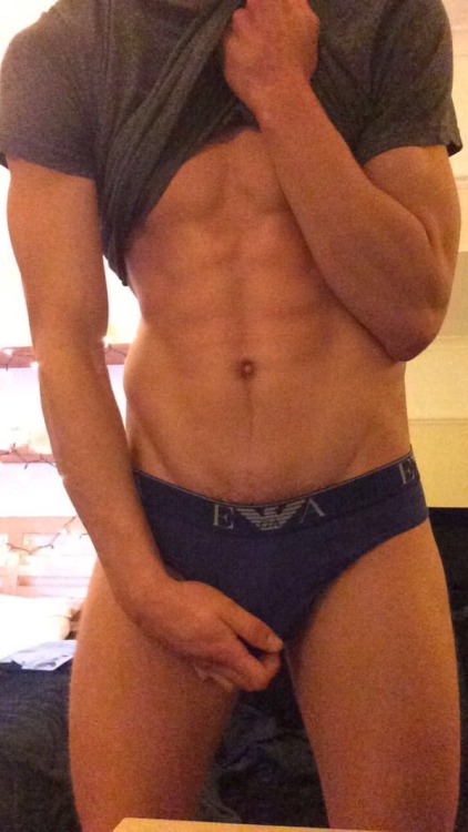 Gay hunks & gifs