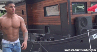 kalosredux:  Marvin Tilliere … this is how you promenade in Parishttp://kalosredux.tumblr.comhttp://kalosredux.tumblr.com/tagged/french