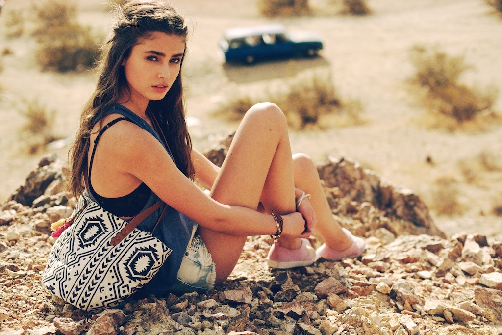 Taylor marie hill h&m