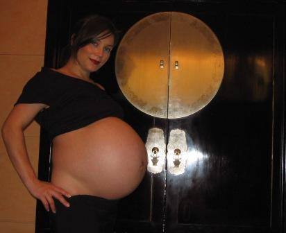 Porn  Follow for more preggo pictures  young pregnant photos