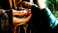 lois-lane:  Middle-earth meme ♔ [4/6] moments 