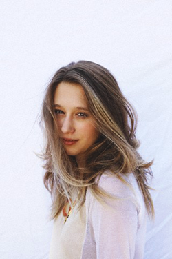 monettes:  The horror aspect, the scary parts, are easy for me. I mean, I can get into that pretty easy, because I get scared. You have to invest yourself in these characters. - Taissa Farmiga 