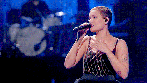 lxvioxa:Halsey performing Colors at the 23rd annual Nobel Peace Prize Concert on December 11, 2016 a