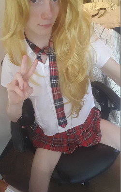 alisathetrap:   Back with another post! Please feel free to message me! I love to interact with you  guys/gals~ I try my best to reply to all my tumblr/reddit messages :)   I’ve been a little busy with some custom videos recently, but I’ll get back
