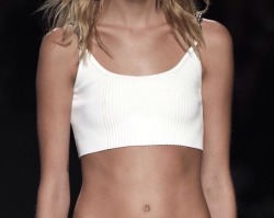 what-do-i-wear:  Alexander Wang SS 16 