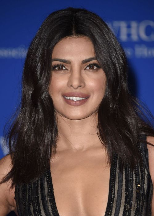  Priyanka Chopra – White House Correspondents’ Dinner in Washington DC..