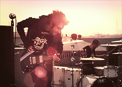 phoenixvibes-deactivated2013030:   Give them six more years and see what time will do for hopeless dreamers.              