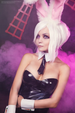 cosplayfanatics:  League of legends - Battle