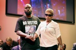 Blackloveisabeautifulthing:  Prayers Continue For The Parents Of Michael Brown Jr. 