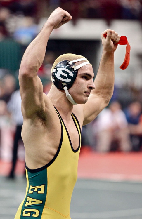 muskybro:  ripe pits 