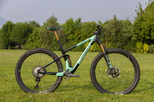 aces5050: (via The New Bianchi Methanol CV FS Mountain Bike Rips in With XC and Trail Builds - Singl