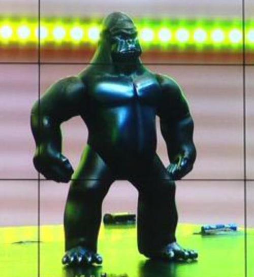 aeonmagnus: Tokyo Toy Show 2015: Masterpiece Ironhide and Gorilla Convoy (Optimus Primal).