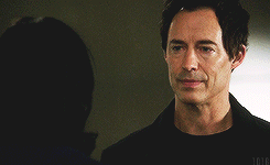 coruscant-sky: You’re smart, Cisco… but you’re not that smart.  :(