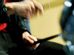 nomortalblade:  the strokes → Reptilia → Fabrizio Moretti [3/6] 