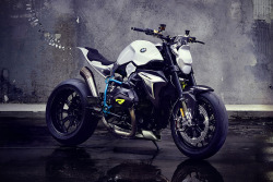 mikeshouts:  BMW presents a two-wheel Roadster