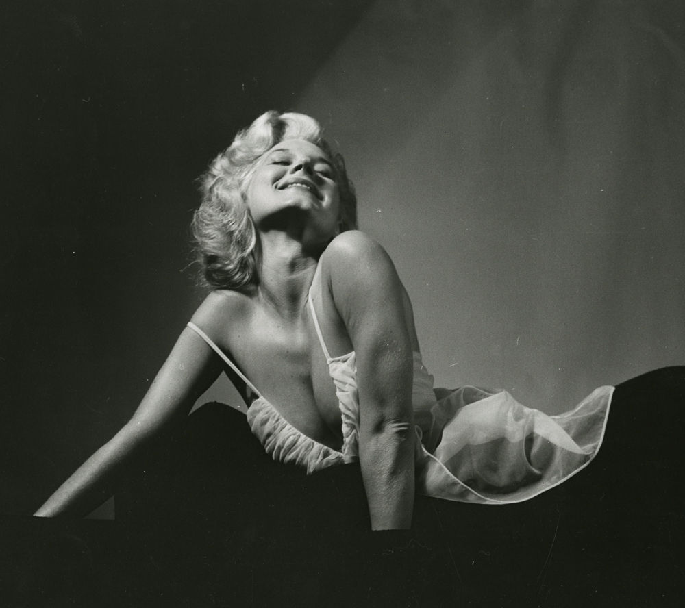 hoodoothatvoodoo:  Peter Basch &lsquo;Marion Stafford&rsquo; 1950s 