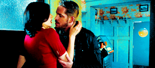 colinodonorgasm:  #the evil queen and robin hood being caught like two teenagers