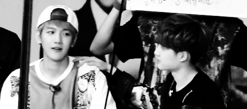 kyungsp:  it’s day 3 and this is my top OTP- Baeksoo!! one of them is serious