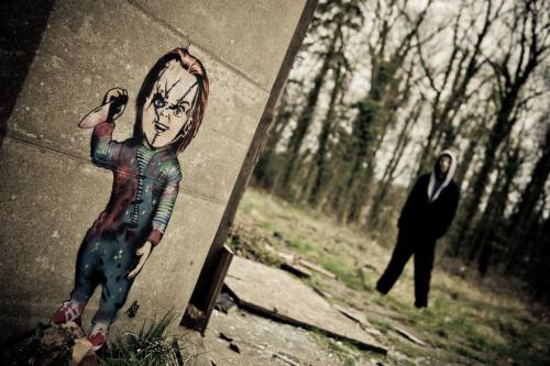 As a massive fan of street art and horror films, my stumbling across the work of British artist JPS 