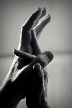 dreamysim1:  our hands… 