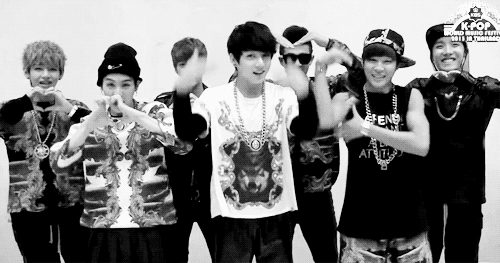 LOVE K-POP