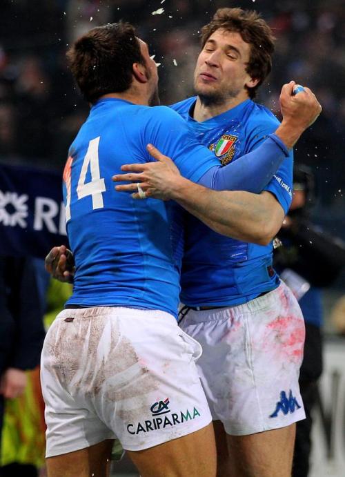 assofmydreams:  Italian rugby hunk Giovanbattista Venditti and his powerful muscle ass