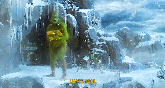 lokiprincess:#my moods during Christmas family gatherings