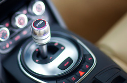 gentlemvn:  obscvre:  Gearstick.  what a beaut.