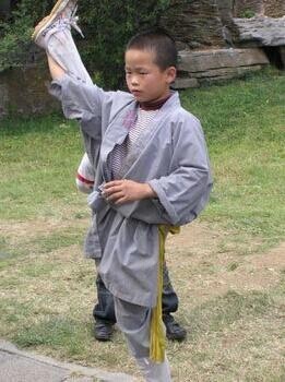 To become a Kung Fu master is not easy, you should work hard from the child.  Online shop 