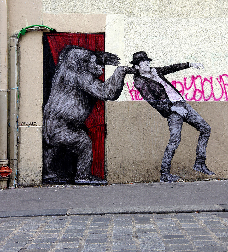 wordsnquotes:  culturenlifestyle:  Eccentric Graffiti Installations on the Street