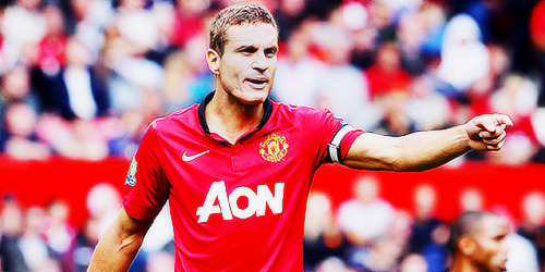 scholesified:   4 Manchester United players in FourFourTwo’sTop 100 Players in