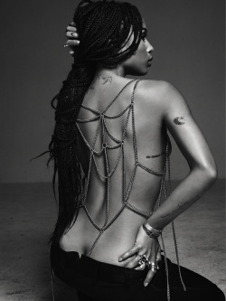 starvingartstudent:  Zoë Kravitz 