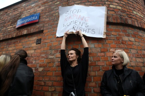 picturepowderinabottle:3.10.16  Thousands of women in black went on strike across Poland on Monday, closing down restaurants, government offices and university classes, and blocking access to the ruling party headquarters in Warsaw to protest against