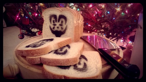 chamberlain:it just wouldn’t be Christmas without Mom’s homemade Juggaloaf.