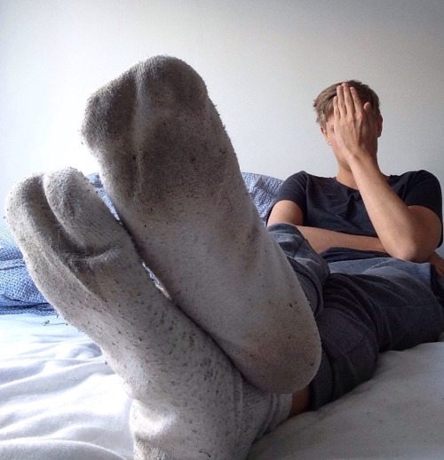 gaysexwithsocks: dirtytwink666:  Imagine you in front of me.  me pushing my big feet on to your face.  Let’s not imagine. Just give me those beautiful socked feet to worship and adore. 