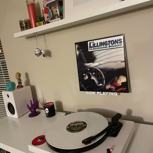 The Lillingtons : The Back Channel Broadcast  2001 2021 Record Store Day Repress White /651 Red Scar