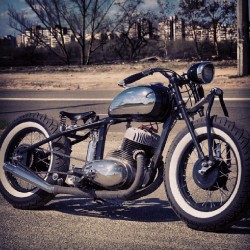 garageprojectmotorcycles:  #Jawa #bobber