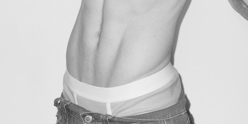jared-will-be-the-death-of-me:  milinoe:  you know who  Ung no 