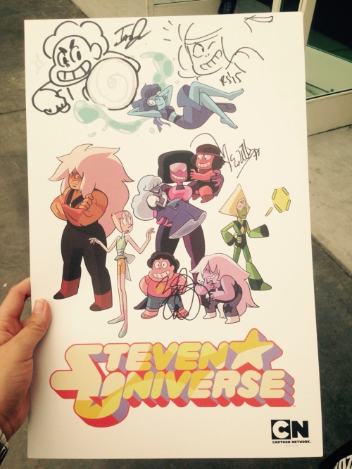 fangirl-extra-ordinaire:  The SU posters they were signing were unbelievably cute. Just look at Garnet with lil Ruby and Sapphire <3