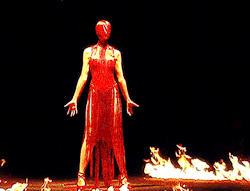 pepino-amoroso:  Alexander McQueen 1998.  welcome to the HELL