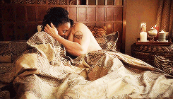 laurelcasfillo:  shameless meme:(¾) otps - kev and v 