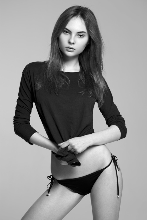 needlefm:  © Konstantin Kryukovskiy | More Beauties here